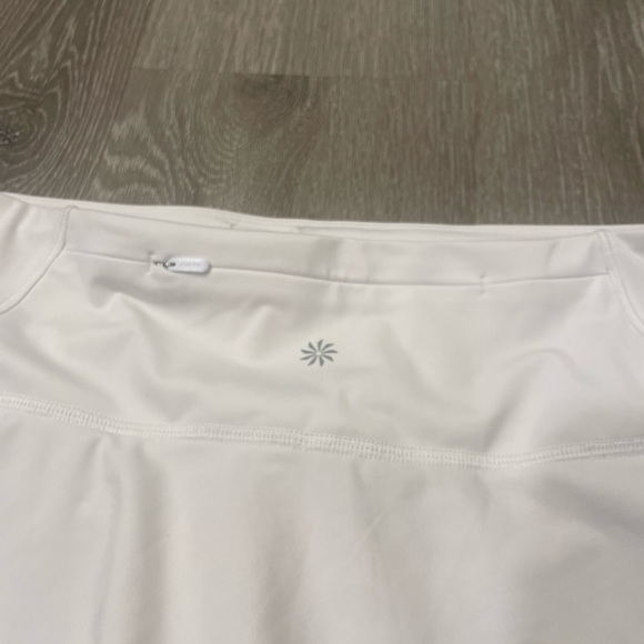 Athleta Ace Mesh White Tennis Skort Skirt. Women’s size 14. EUC - Picture 6 of 12